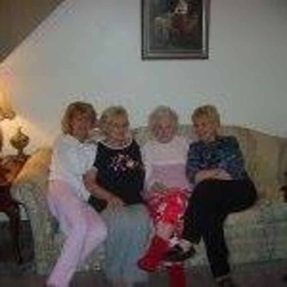 Meet your Posher, Janice